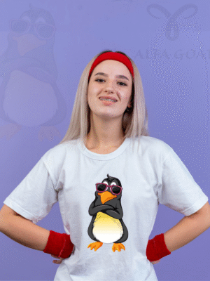 Chill Vibes: Unisex Oversized Cool Penguin T-Shirt